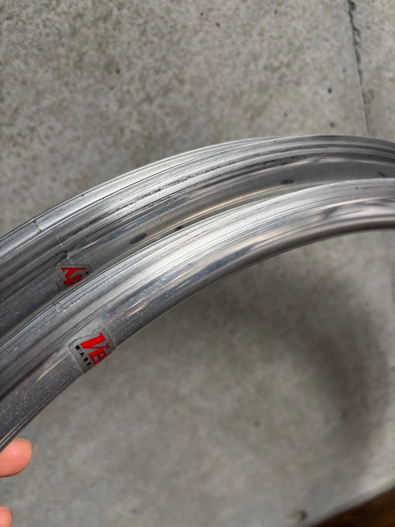 パーツ VELOCITY quill rim 700c 32h(polish)