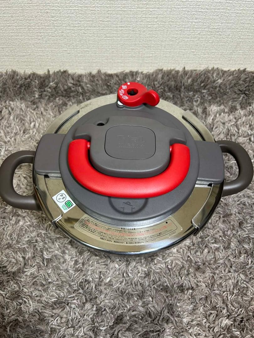 T-FaL ティファール クリプソ アーチ 圧力鍋　4L