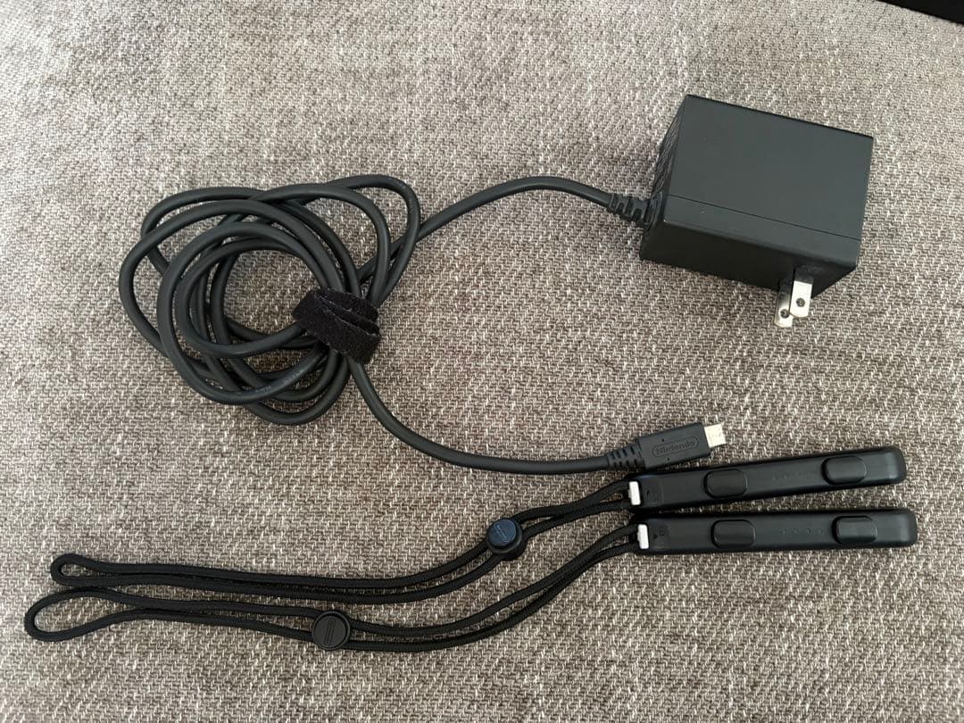 やまだ様Nintendo Switch 本体 グレー 【完品・動作良好】 初期型