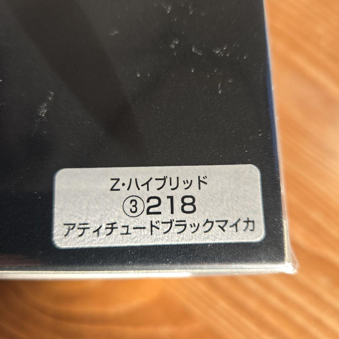 トヨタRAV4ミニカー　Z・ハイブリッド　アティチュードブラックマイカ　新品