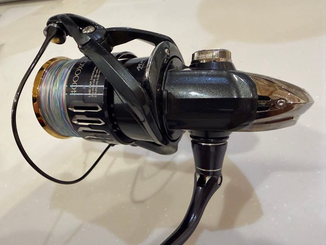 Shimano 17TWIN POWER XD 4000XG スピニングリール
