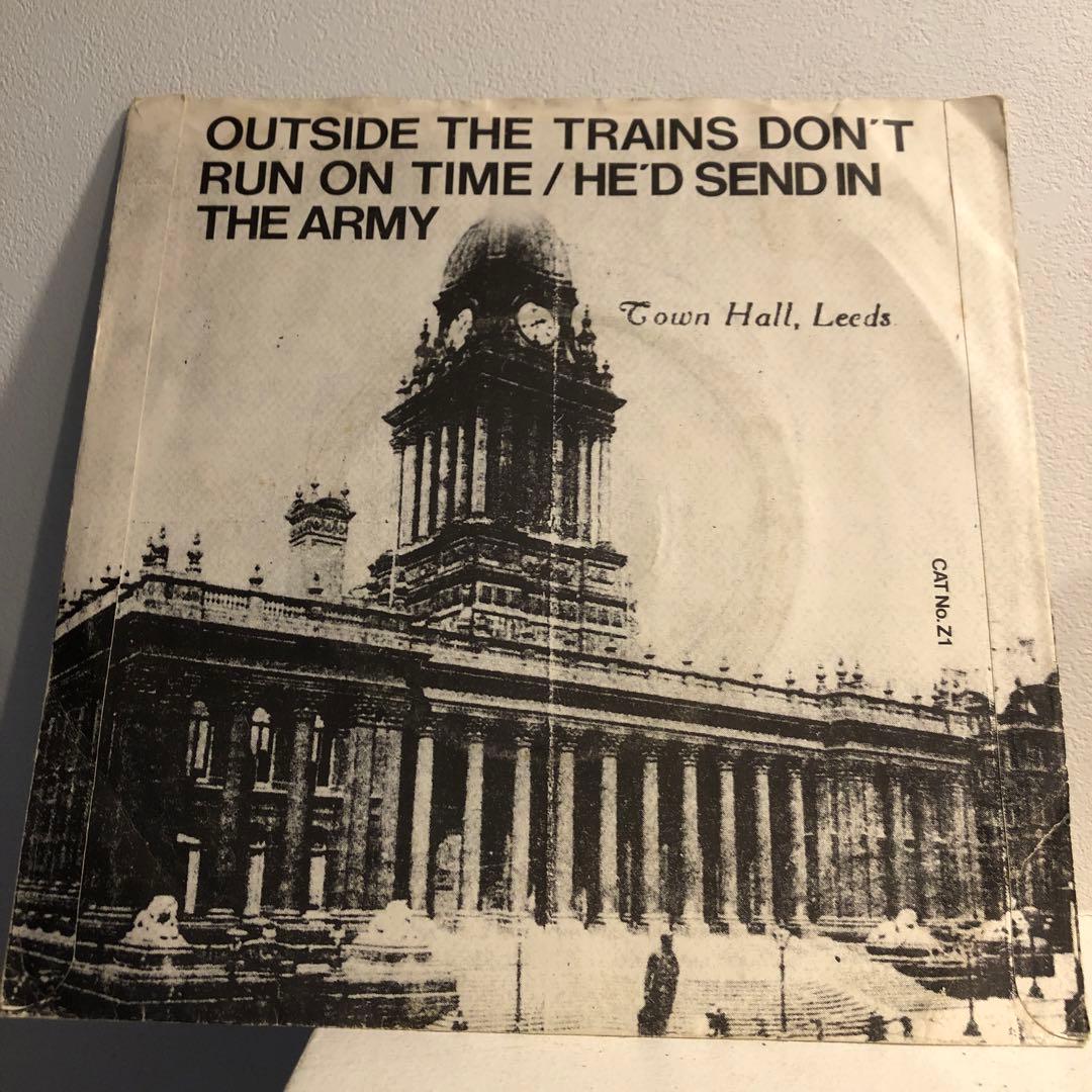 洋楽 GANG OF FOUR / outside the trains don't
