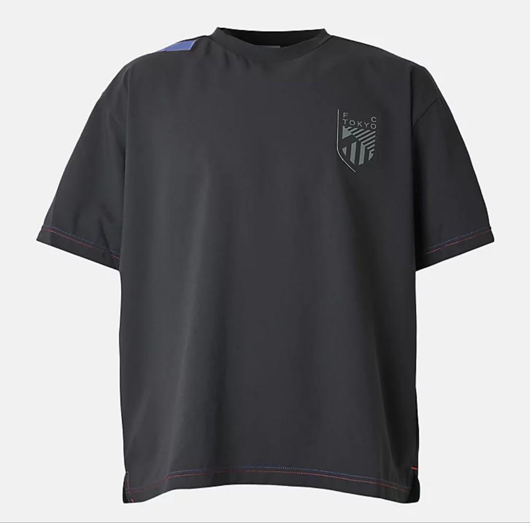 FC東京×ニューバランス2025 ブラックアウトTシャツ　ウーブンショーツ　Ｌ