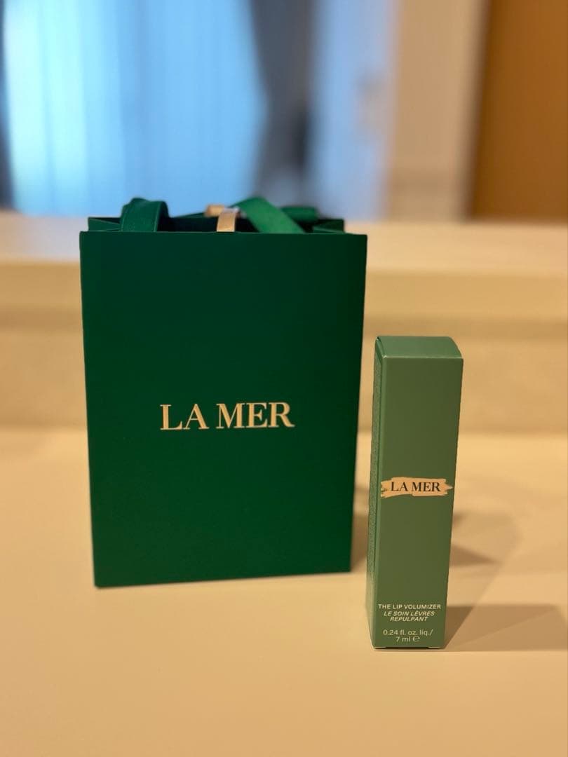 LA MER リップボリューマイザー シアーピンク