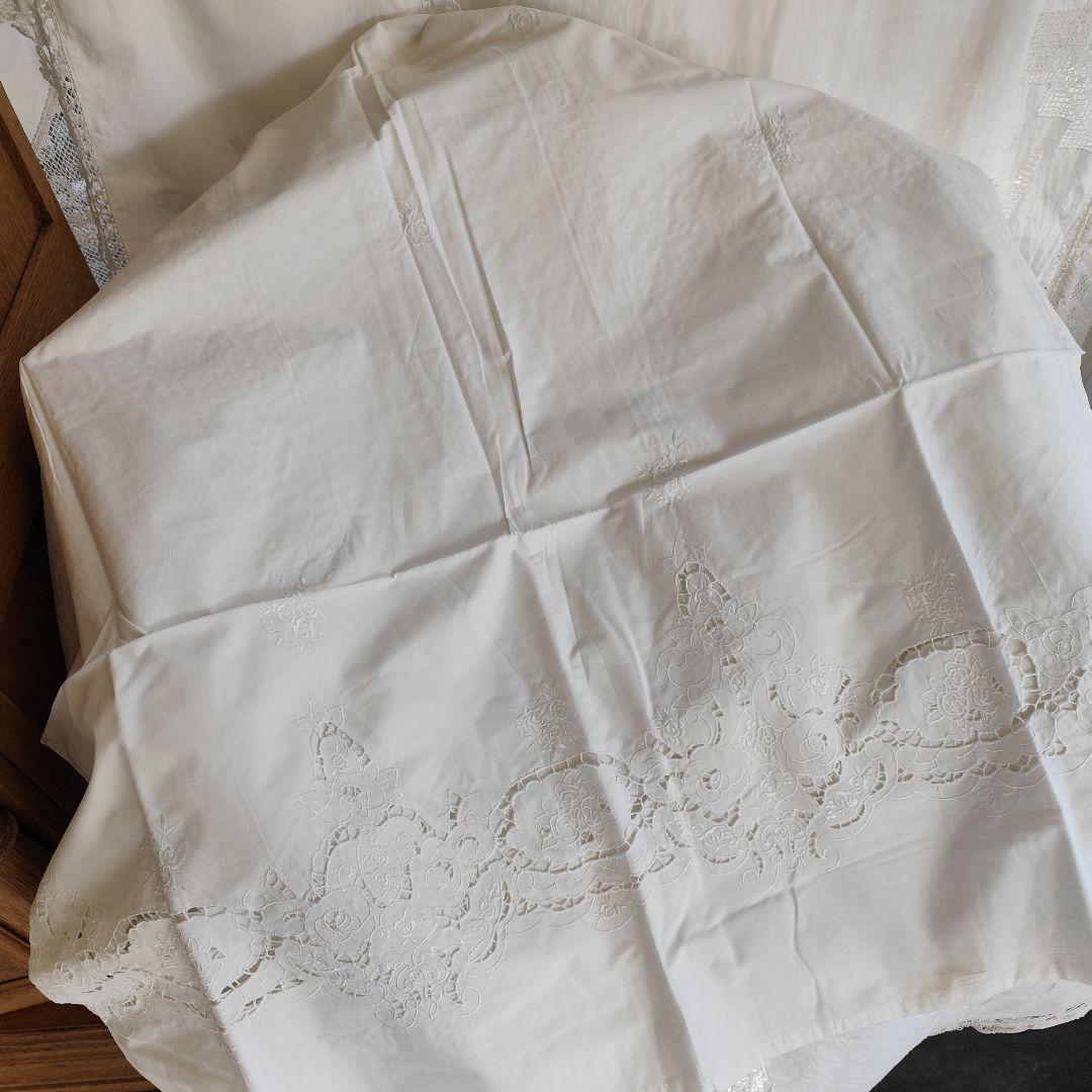 イギリスVintage　薔薇モチーフ　裾カットワーク　刺繍間仕切りカーテン180