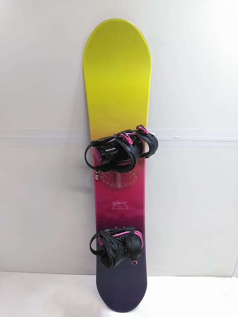 シークレットガーデン 144cm+ビンS/M レディース スノーボード セット◇
