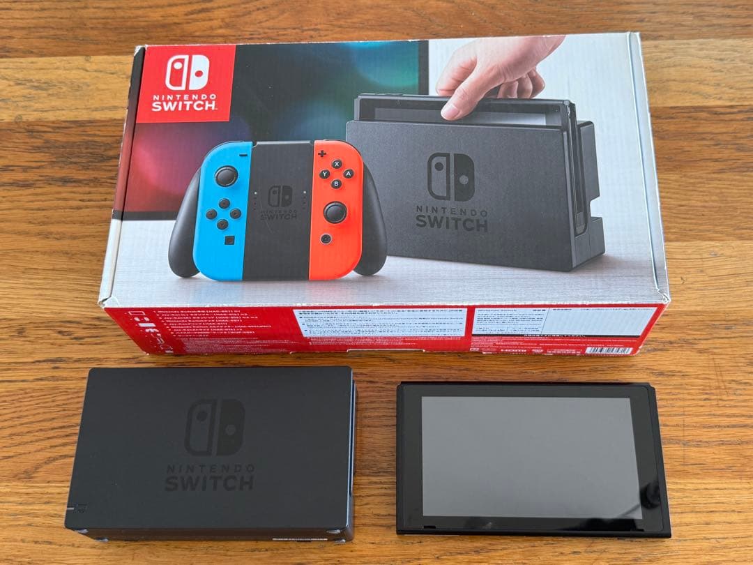 Nintendo Switch本体 ＋ドック