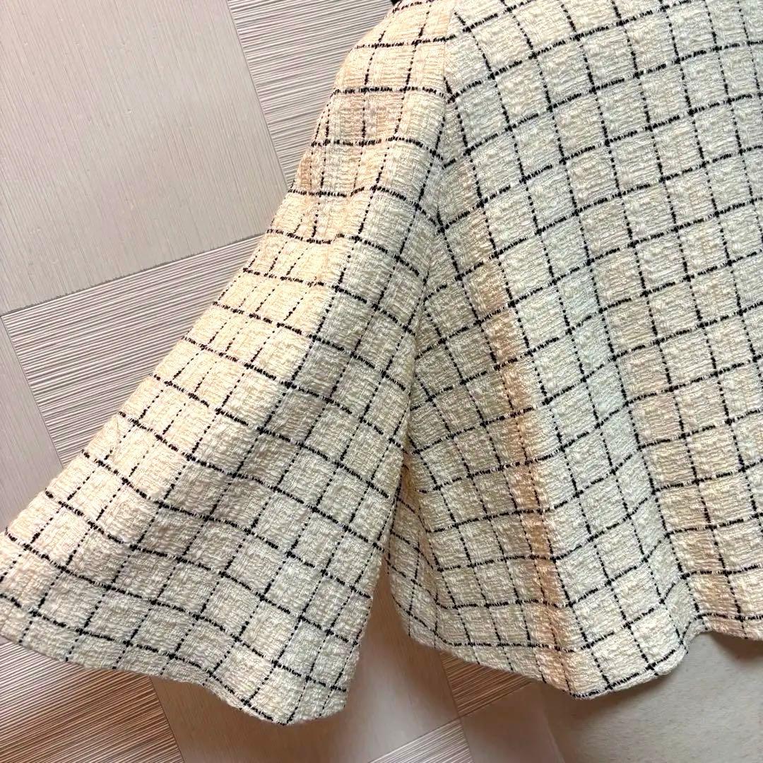 新品✨MORABITO ✨ファー付モラビトスペルケープ風ジャケット✨ハーフコート