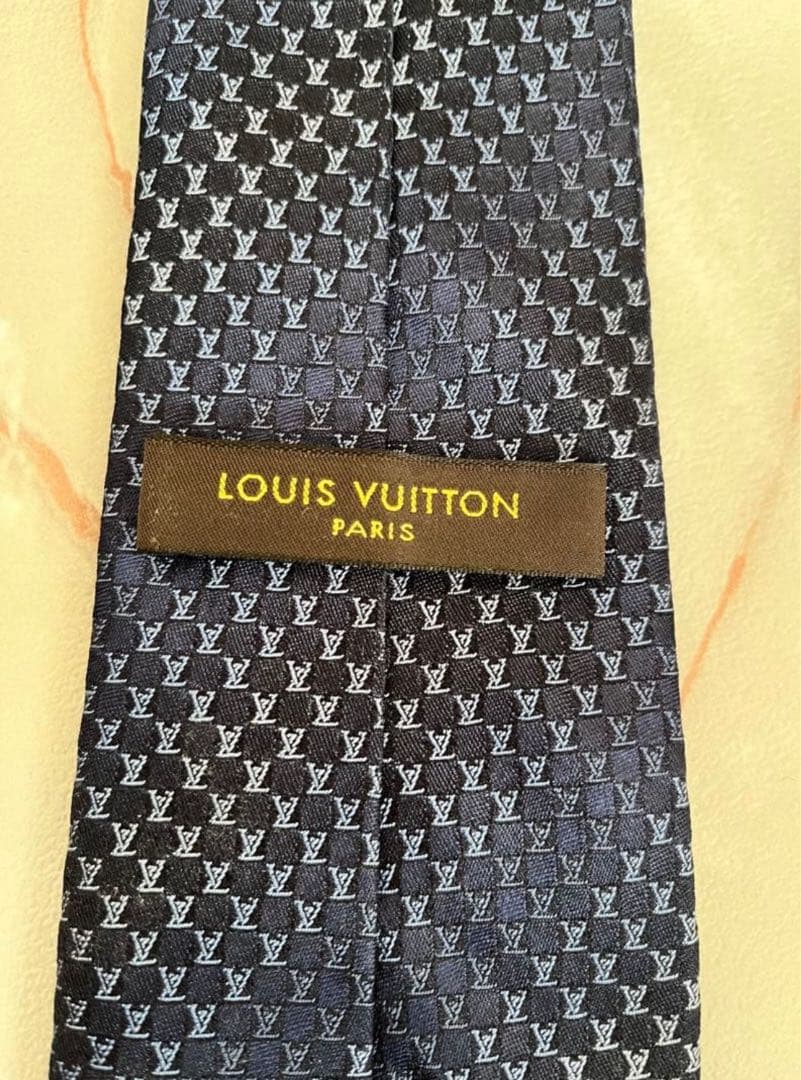 Louis Vuitton ネクタイ ネイビー