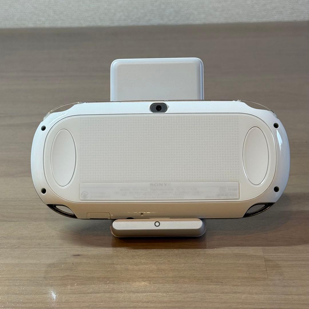4-169 PSVITA PCH-1000 クリスタル・ホワイト 箱付き