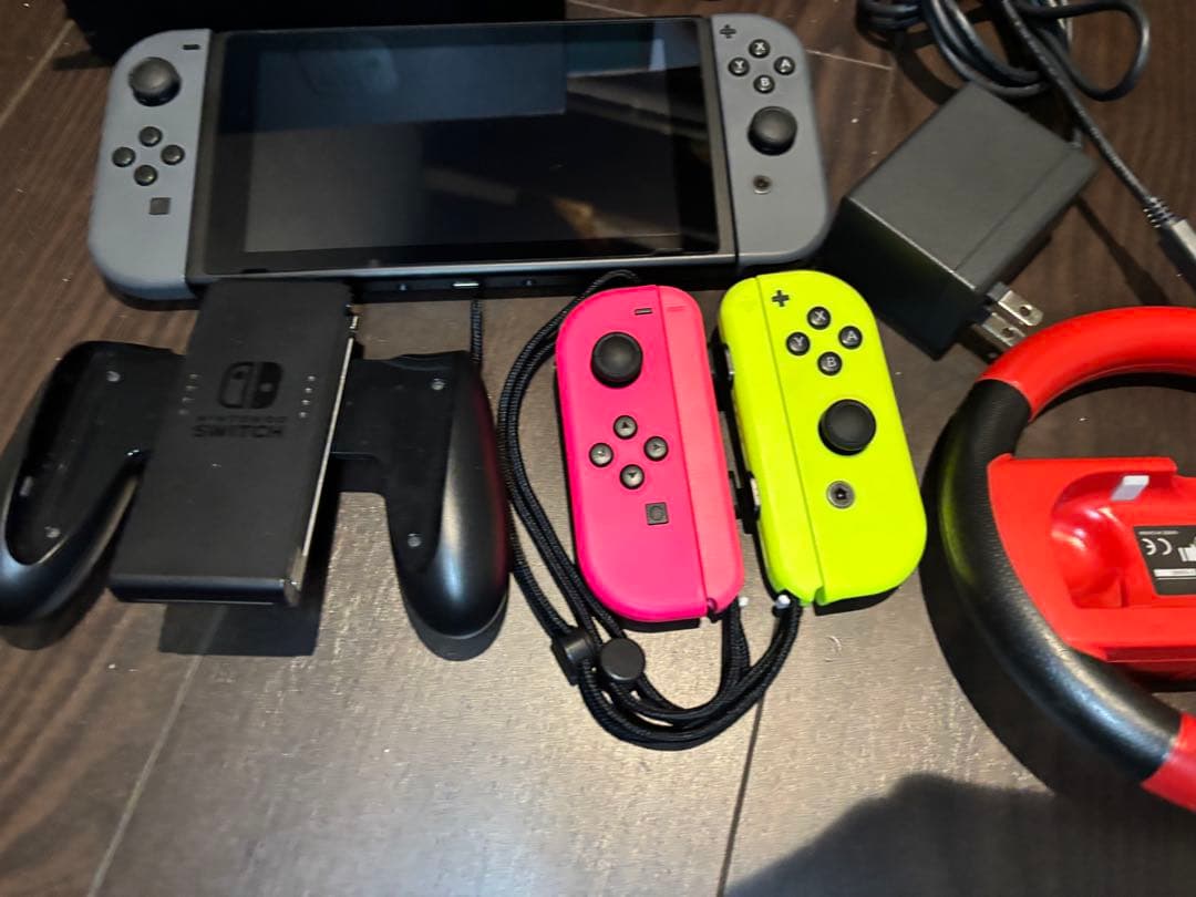 美品　Nintendo Switch 本体 グレー　＋　コントローラー他