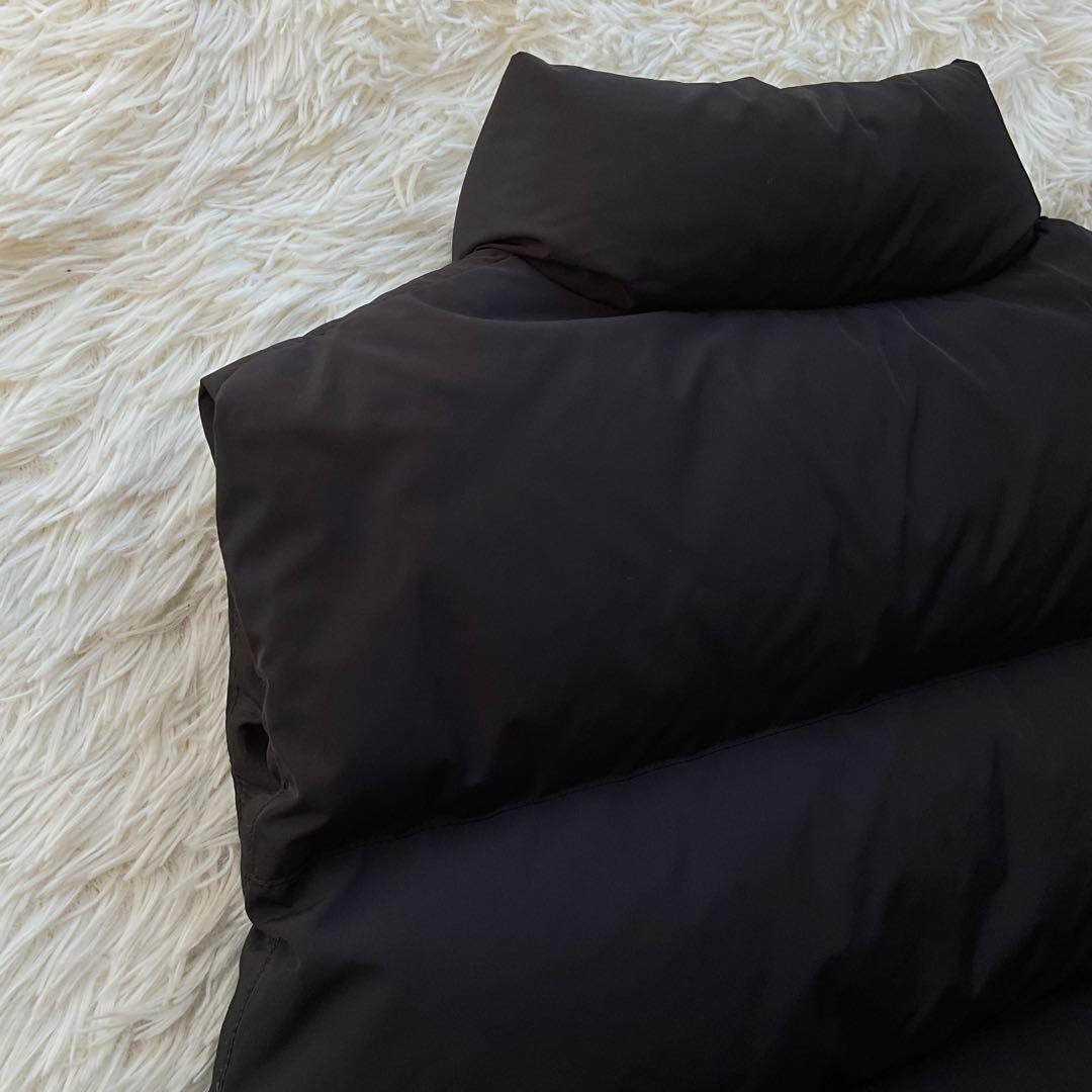 美品✨エクストララージ　ダウンベスト　中綿　ワンポイントロゴ　M ストリート　黒