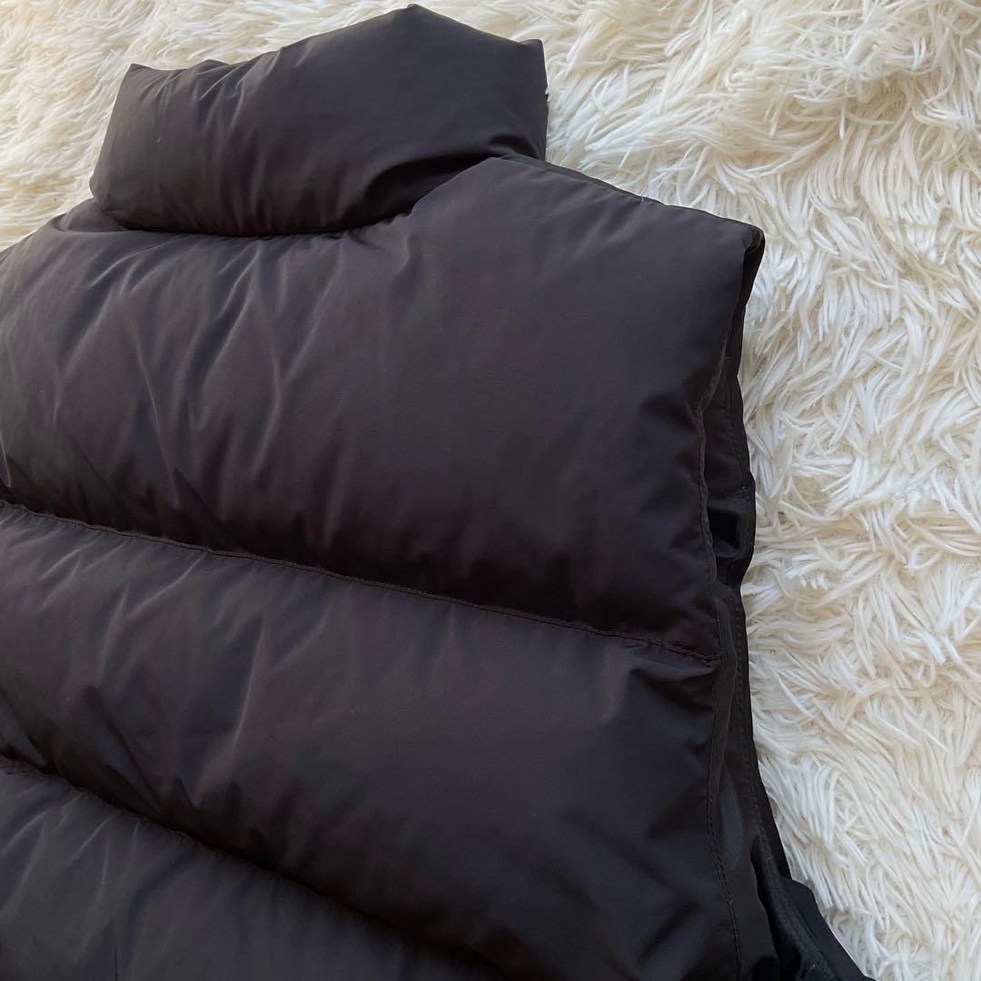 美品✨エクストララージ　ダウンベスト　中綿　ワンポイントロゴ　M ストリート　黒