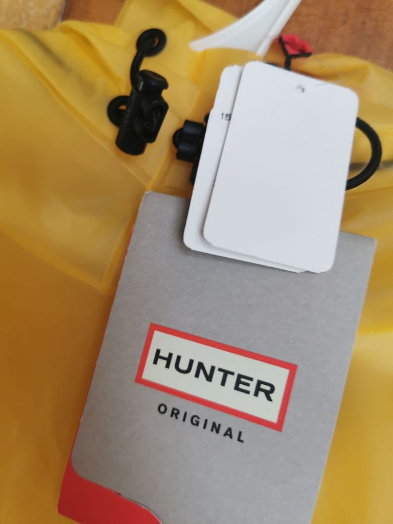 新品　HUNTER イエロー　ポンチョ　黄色　レインポンチョ　ユニセックス