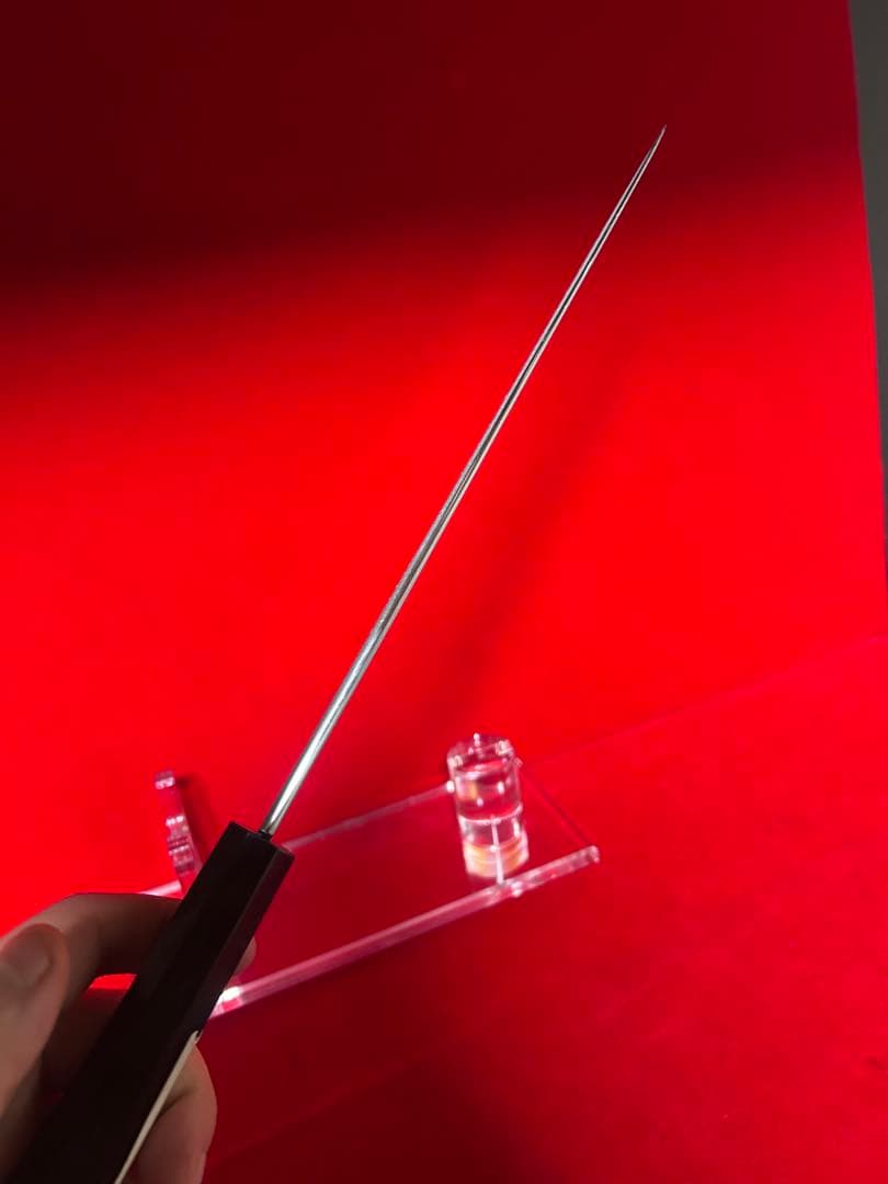 00670 包丁　和牛刀　8寸　鏡面仕上げ　三枚打　切味抜群　箱付　未使用品