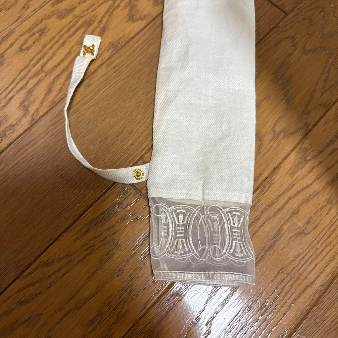 専用セリーヌ　刺繍入り折りたたみ日傘