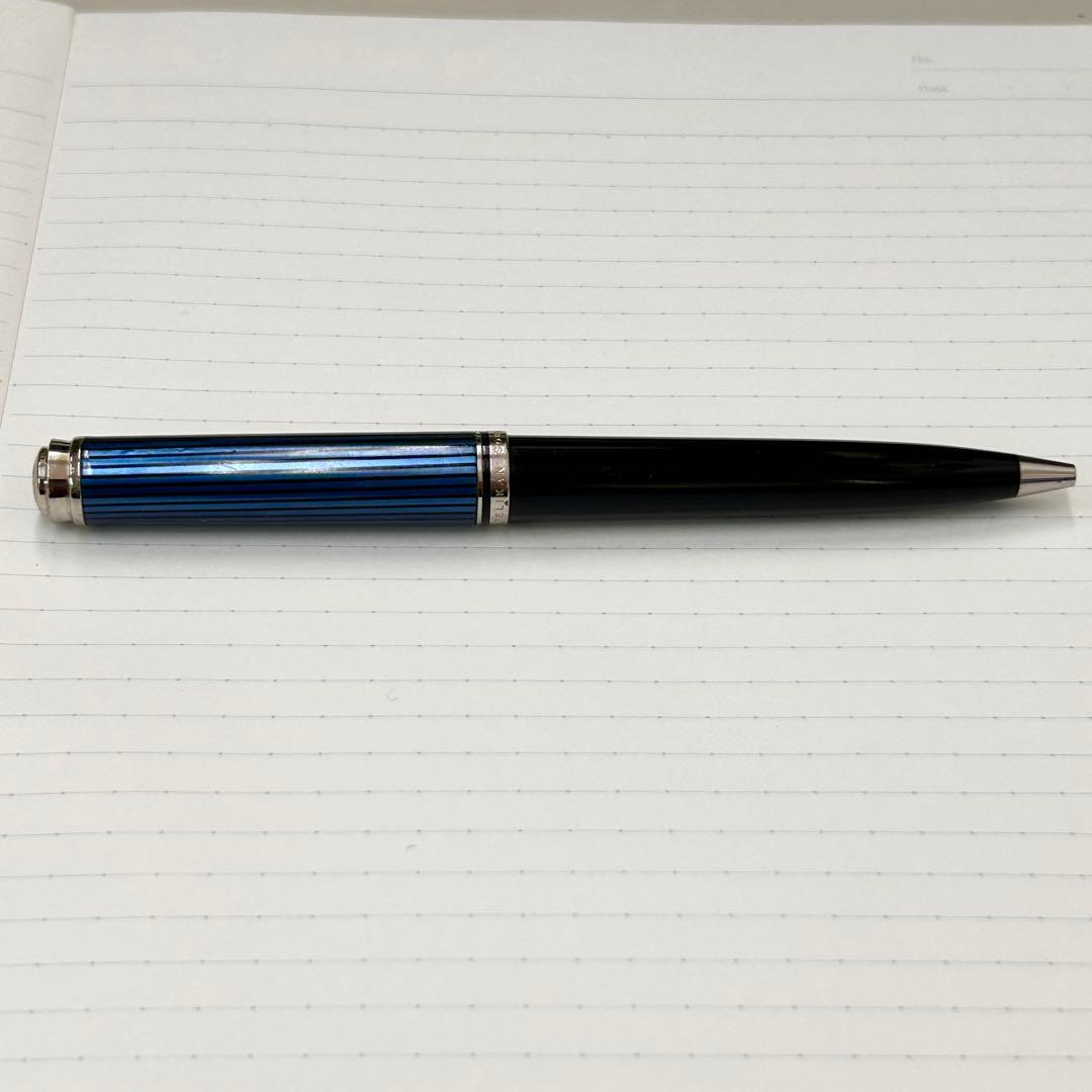 ペリカン スーベレーン K805 ボールペン。予備リフィル付き Pelikan