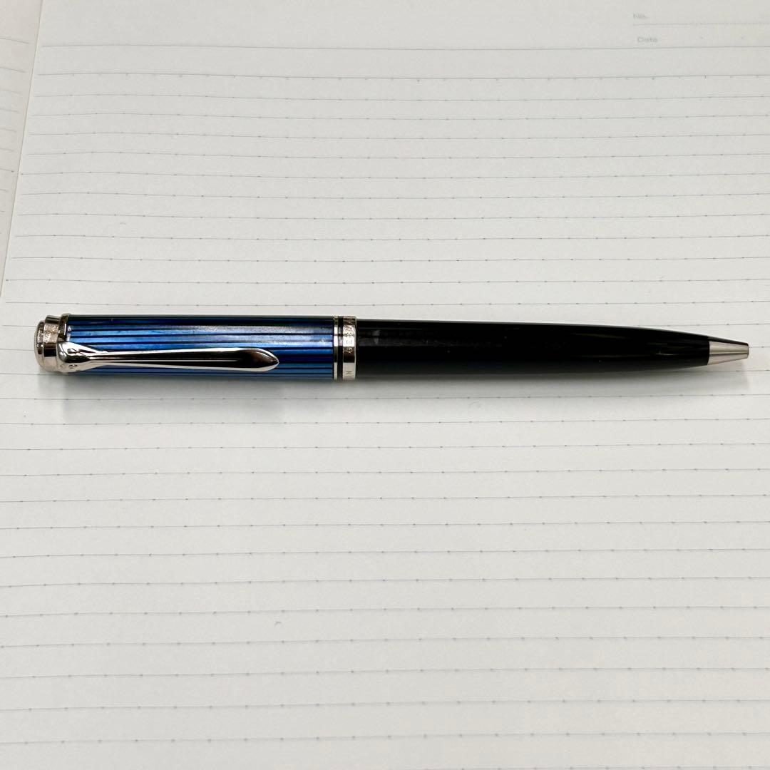 ペリカン スーベレーン K805 ボールペン。予備リフィル付き Pelikan
