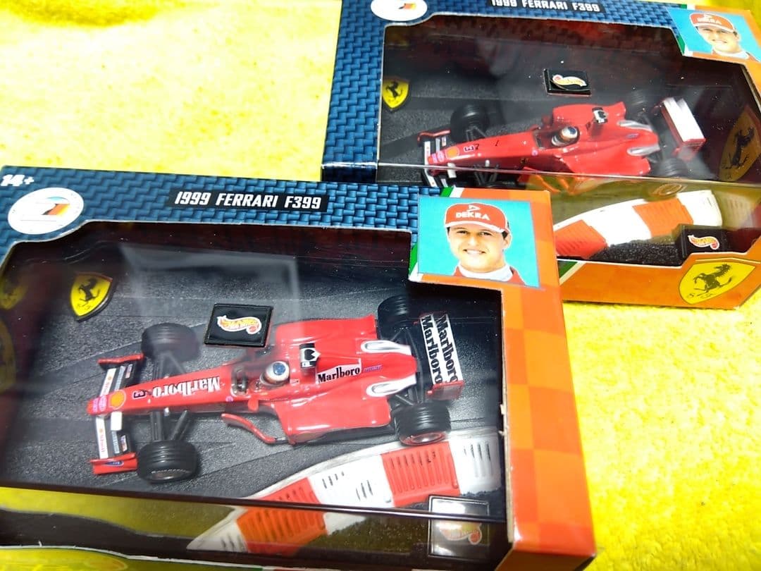 け*ん様 フェラーリ F399 マテル　ミニカー2台セット 1999年