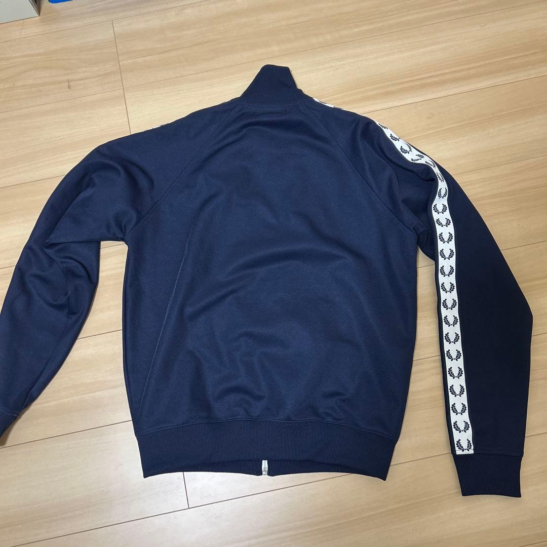 FRED PERRY ネイビー ジップアップジャケット