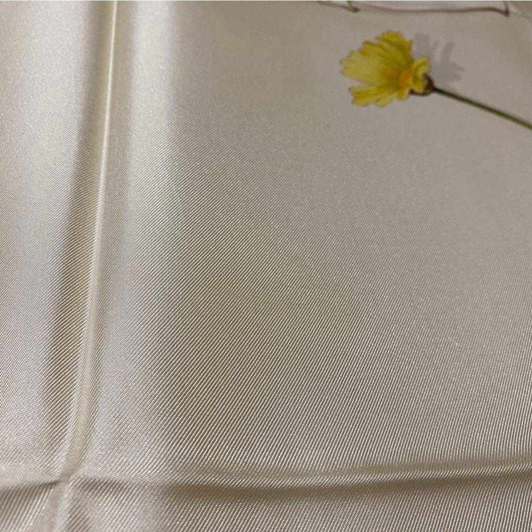 美品 Salvatore ferragamo 大判シルクスカーフ 花柄ボタニカル