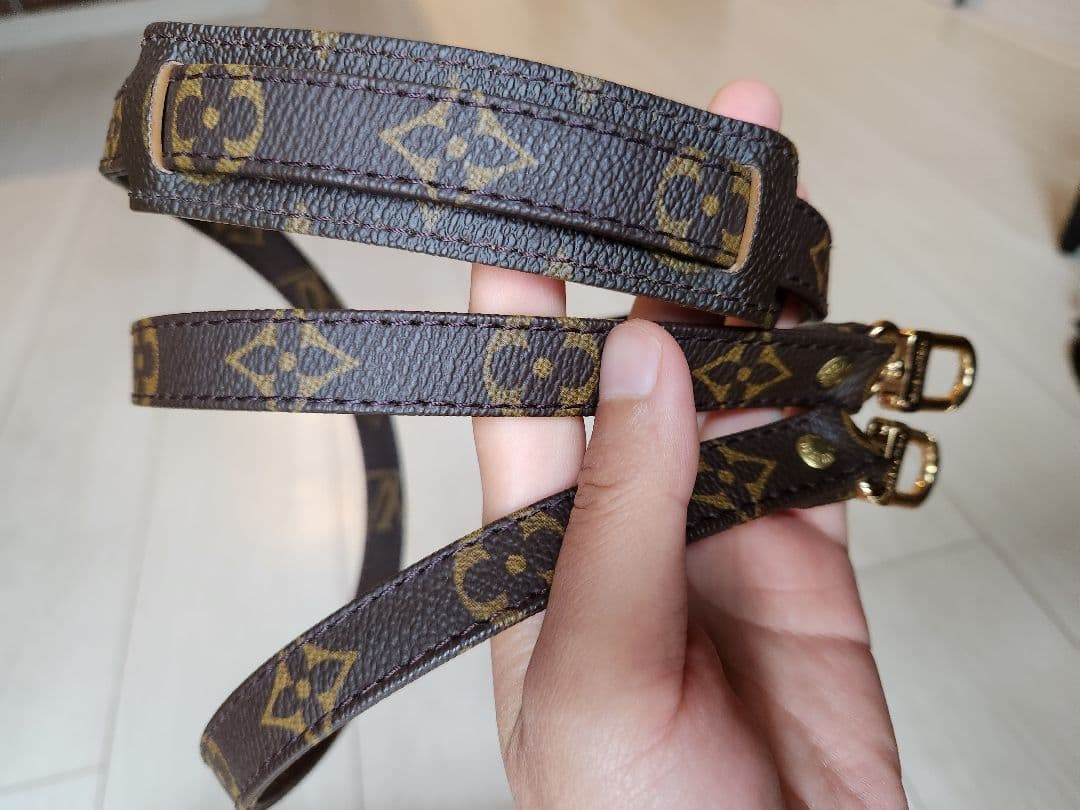 ルイヴィトン　LOUIS VUITTON モノグラム　ストラップ　ショルダー紐
