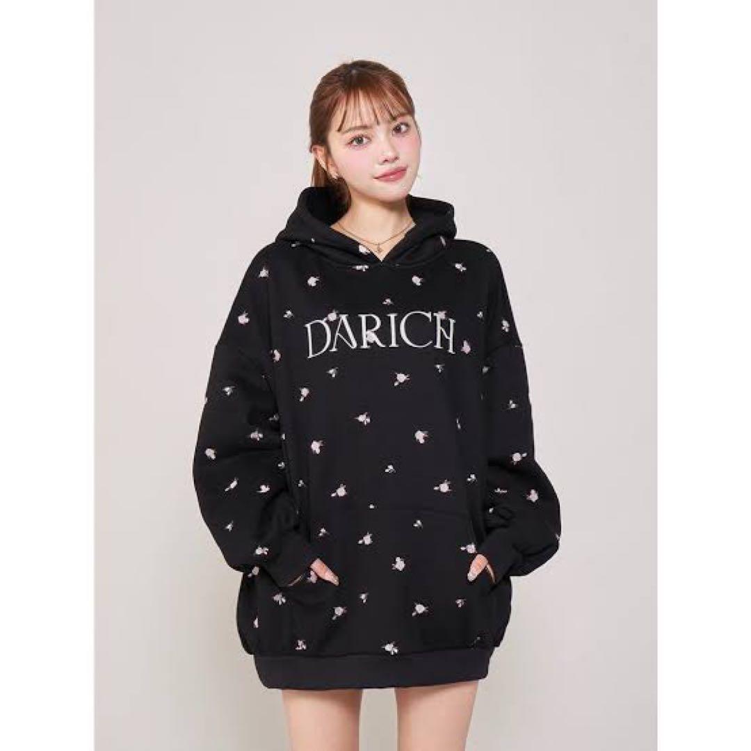Darichダーリッチ フラワーエンブロイダリービッグフーディ