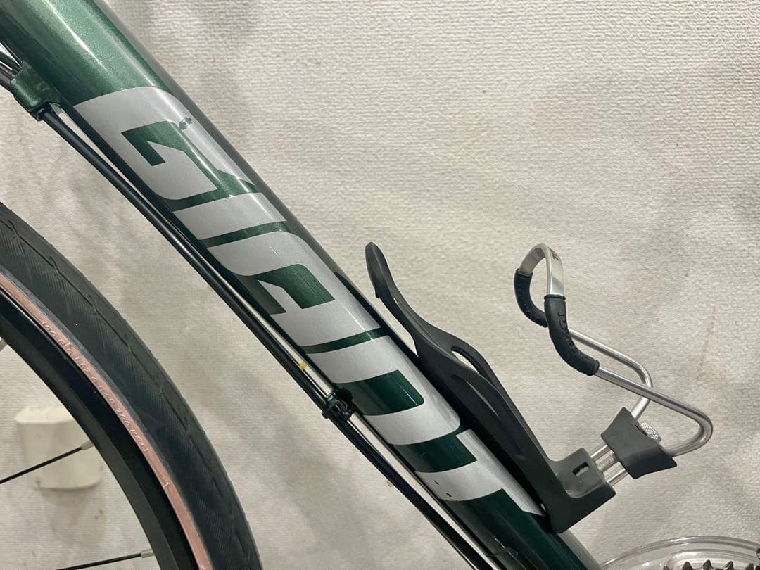 CHII GIANT ESCAPE R DISC LTD クロスバイク