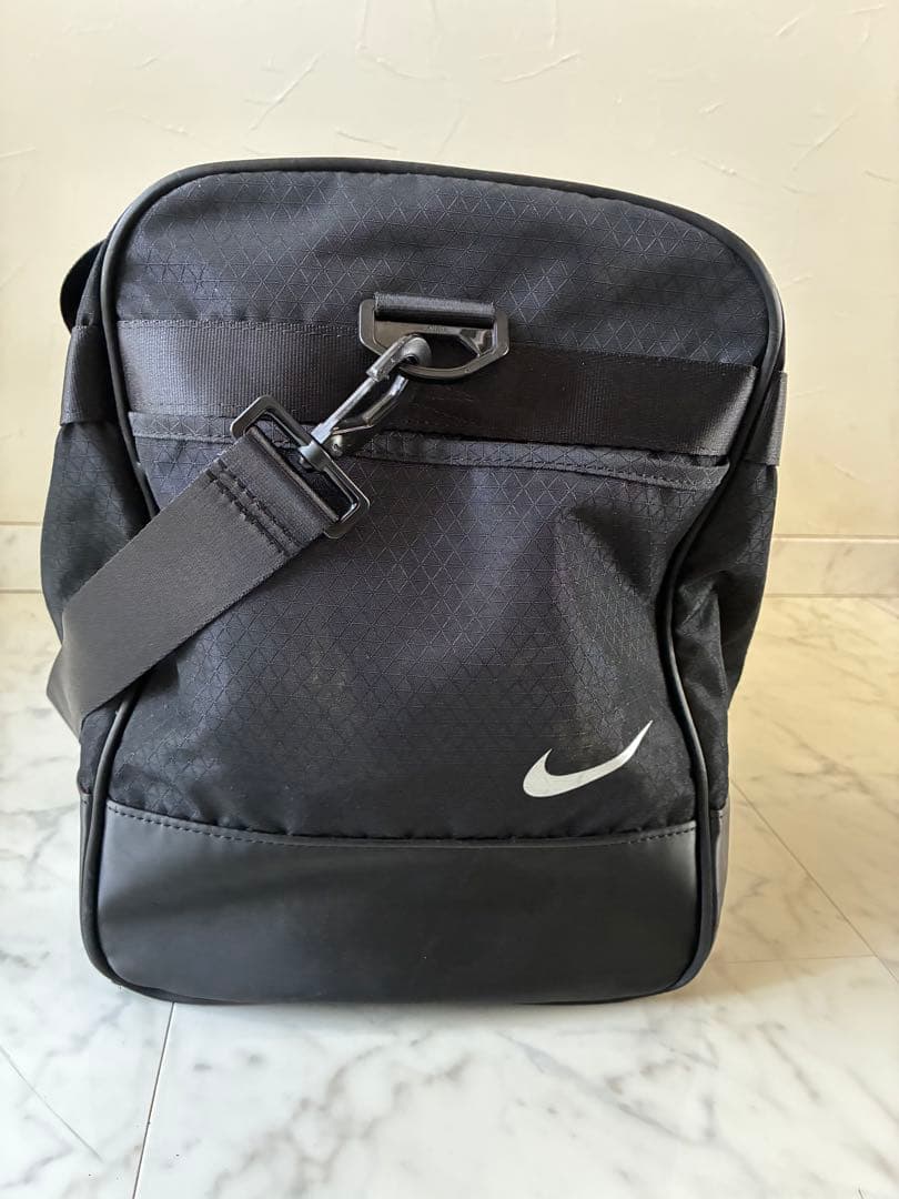 ナイキ ダッフル ボストンバッグ NIKE GOLF ゴルフ スポーツ 出張