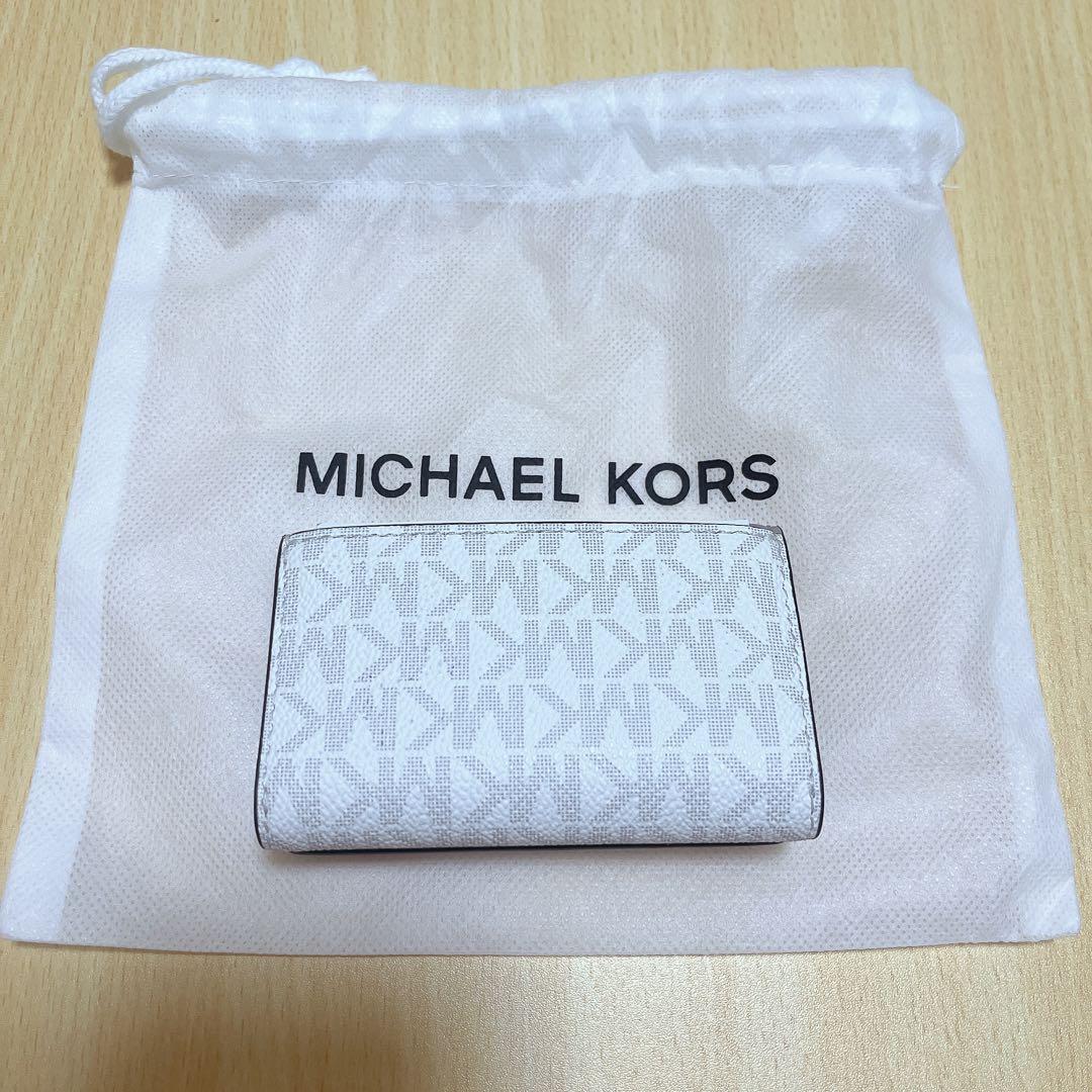 MICHEAL KORS シグネチャーグレー キーケース