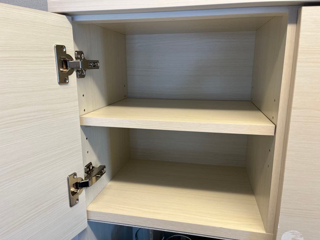 [値下げしました］大川家具　食器棚(ヒッコリーホワイト色)