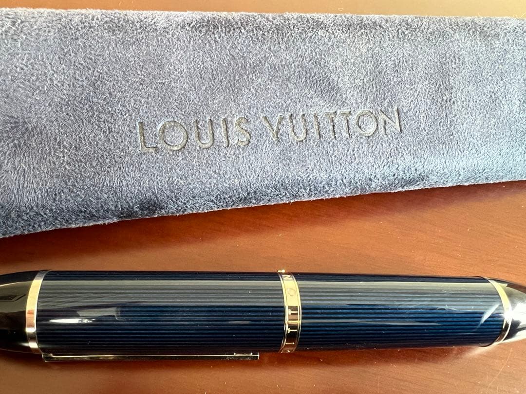 LOUIS VUITTON ボールペン