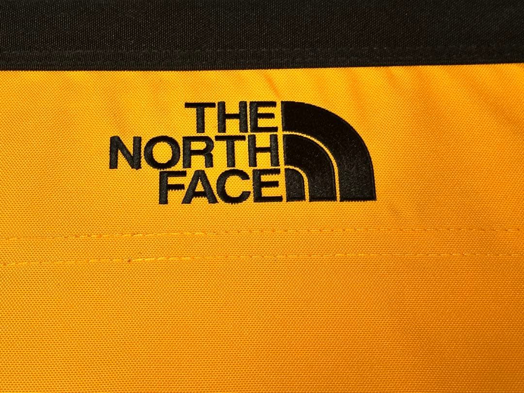 THE NORTH FACE 折りたたみアウトドアテーブル イエロー 収納袋付き