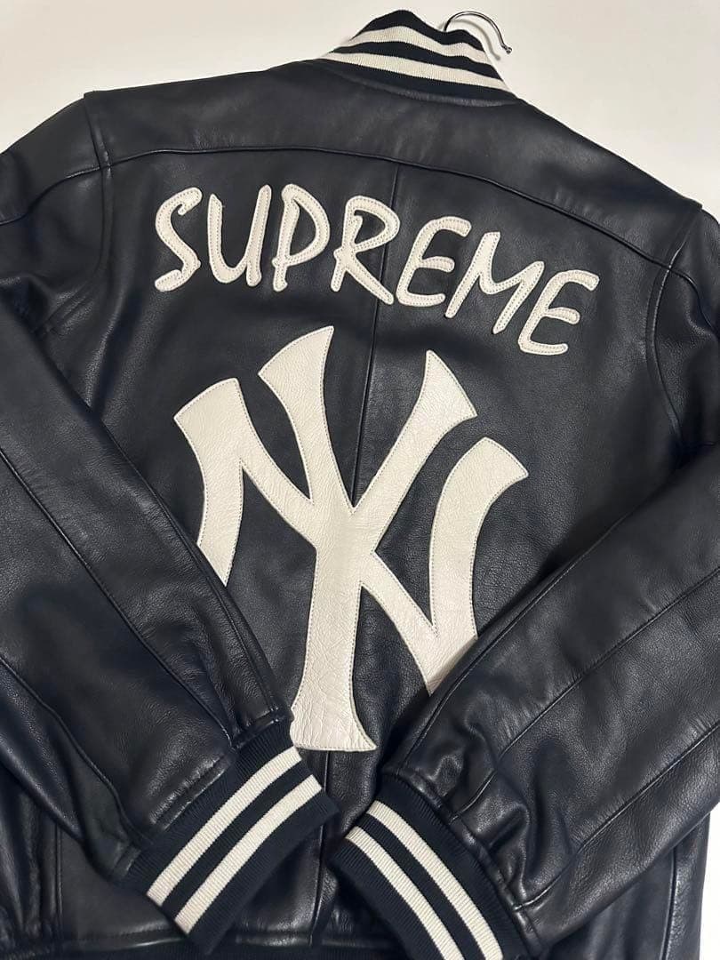 【最安値】supreme ヤンキース　コラボ　レザージャケット【美品】