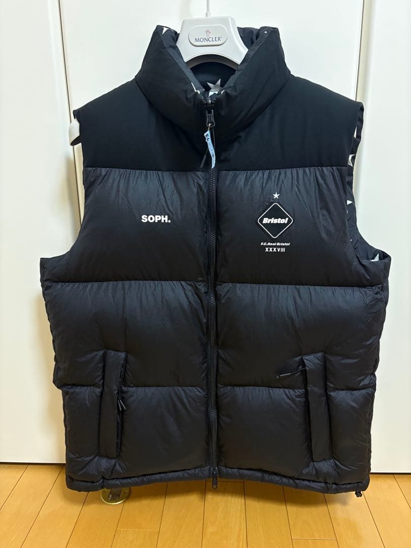 ジャケット・アウター F.C.Real Bristol REVERSIBLE DOWN VEST