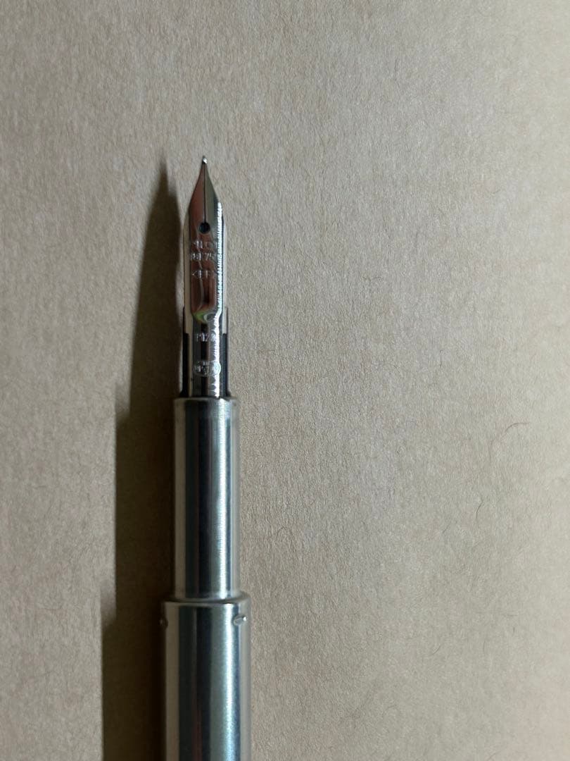 PILOT 万年筆 マンネンヒツ キャップレス EF ブラックマット