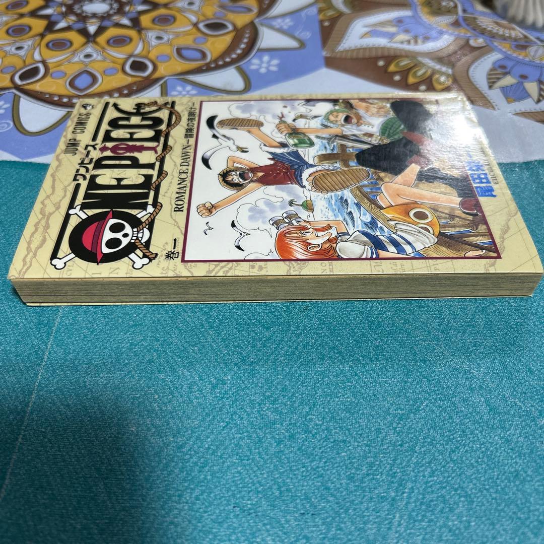 ワンピース 第1巻 初版本 コミックニュース付き ●中古品