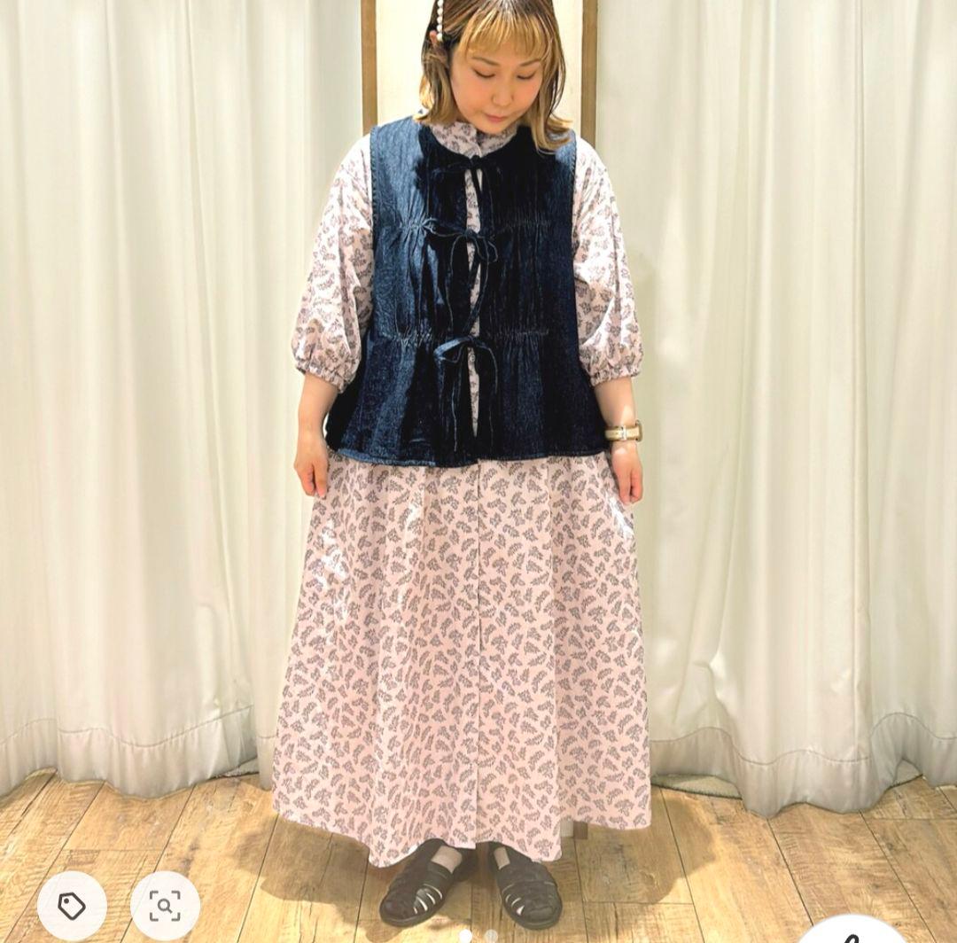 いちこ~2/20　新品タグ付き　サマンサモスモス　実柄後ろリボンワンピース