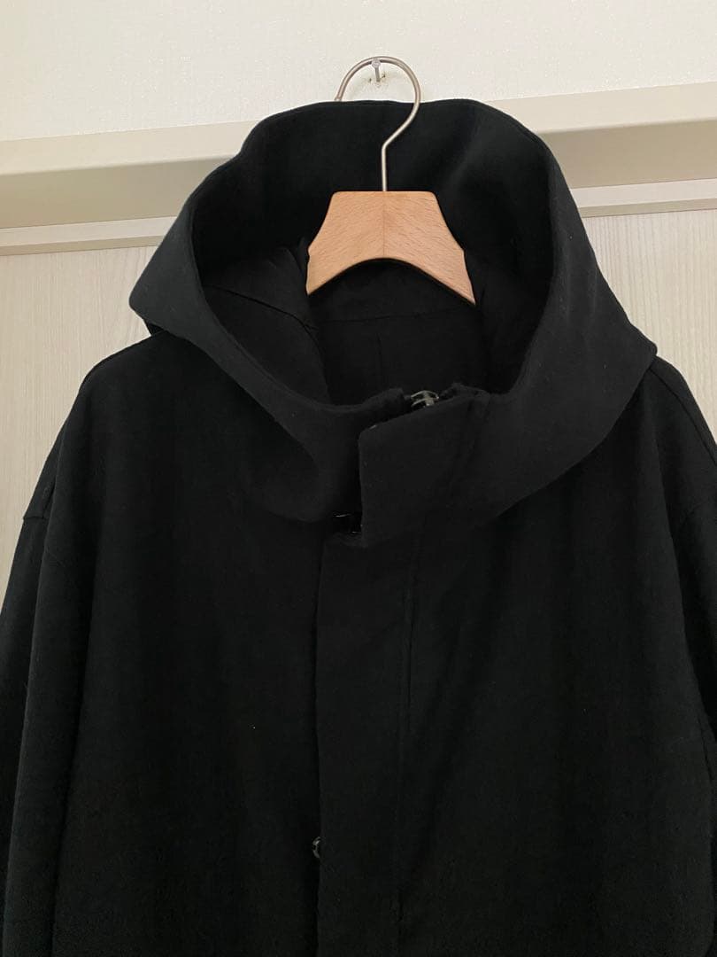 専用バックラッシュ　レザー切り替えフーディーコート