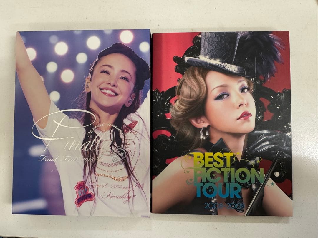 安室奈美恵 Finally BEST FICTION TOUR 2種類セット