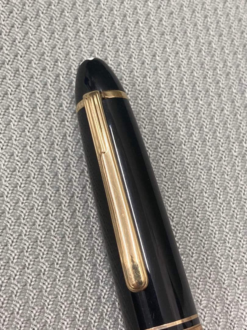 Mont Blanc 万年筆 ホワイトスター付き