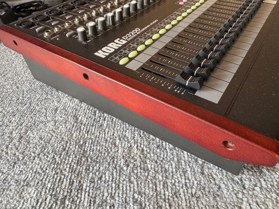 美品　簡易動作確認済み　KORG D3200 マルチトラックレコーダー