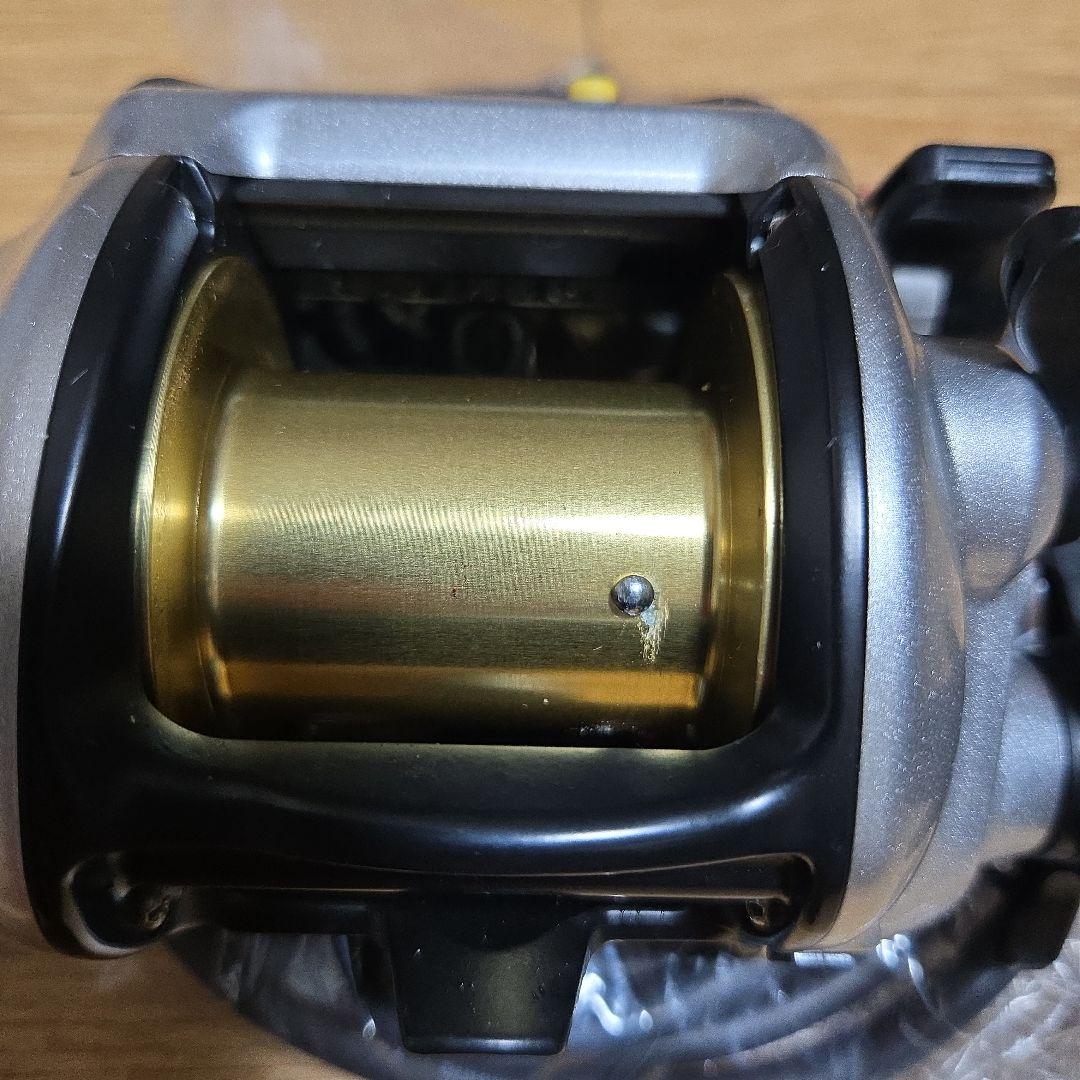 PLEMIO 3000電動リール デジタル表示 右ハンドル。ジャンク品