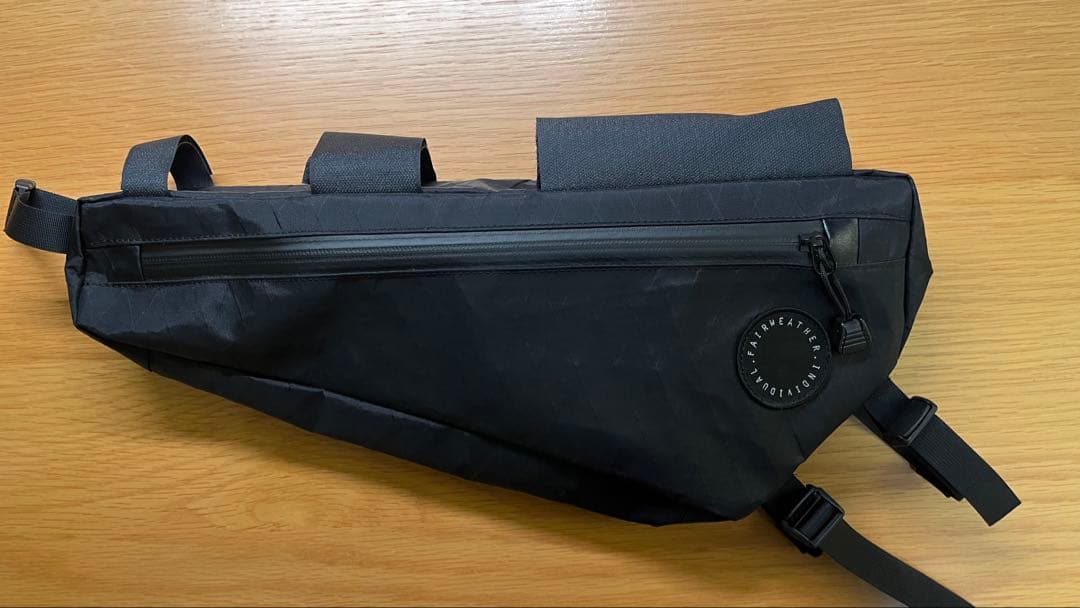 アクセサリー FAIRWEATHER frame bag half (x-pac black)