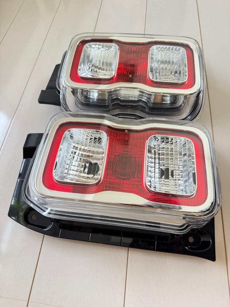 ハスラー　テールランプ左右セット　超美品