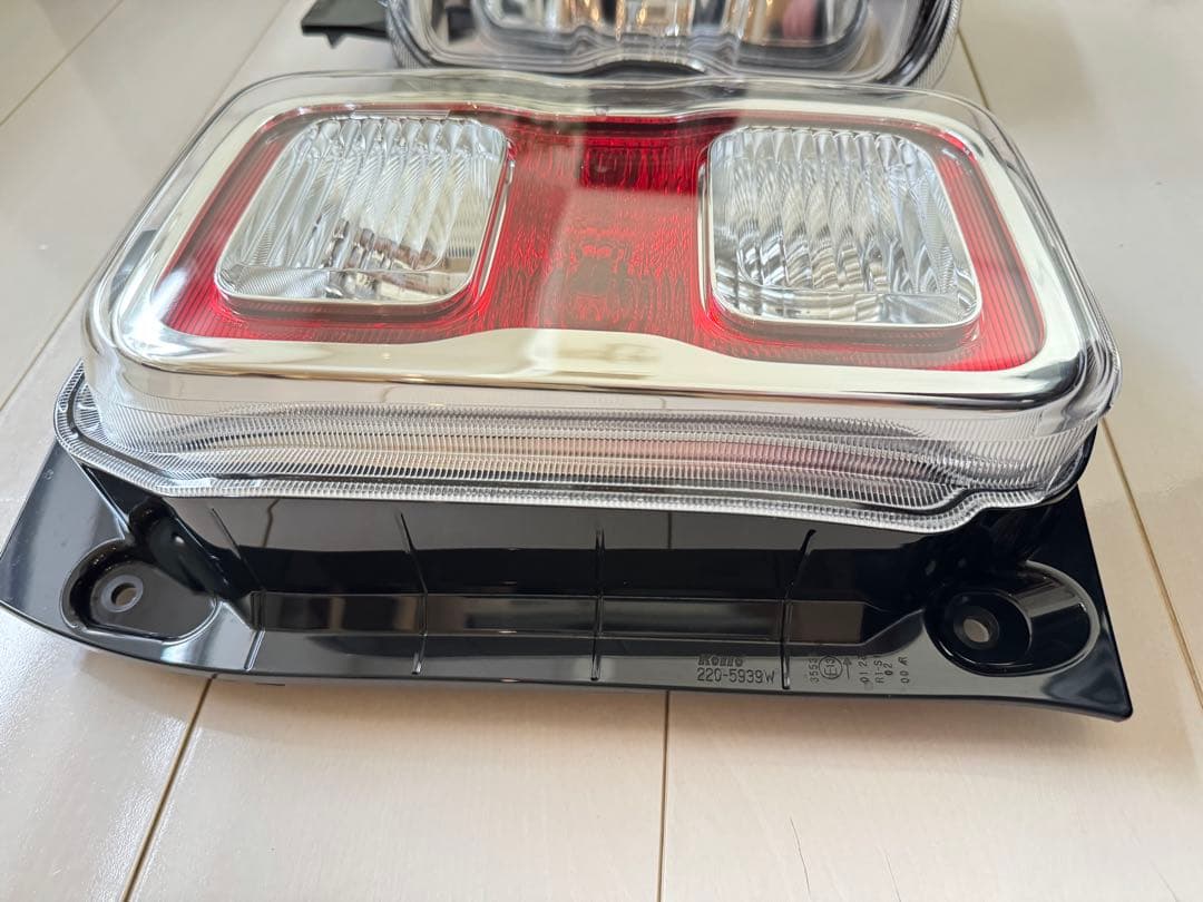 ハスラー　テールランプ左右セット　超美品