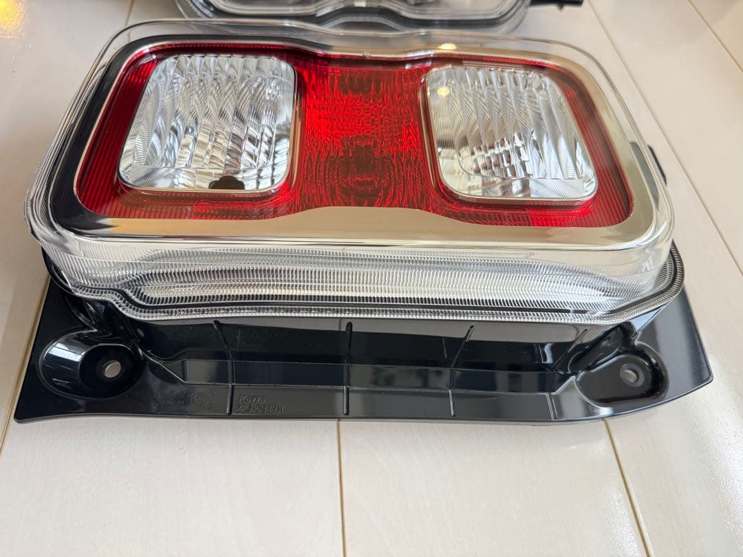 ハスラー　テールランプ左右セット　超美品