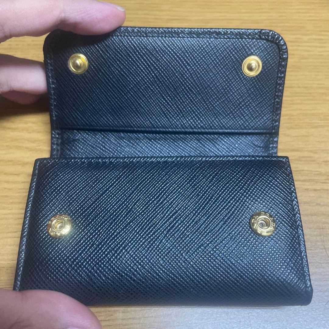 PRADA サフィアーノレザー キーケース ブラック プラダ