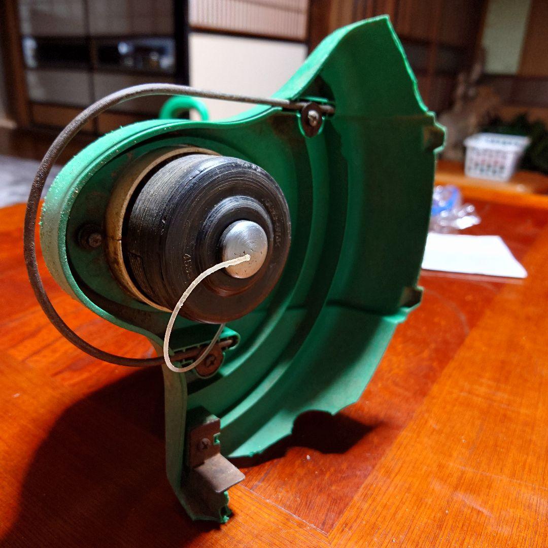 マキタ 充電式草刈機 本体のみ 刈込幅260mm MUR140DZ makita