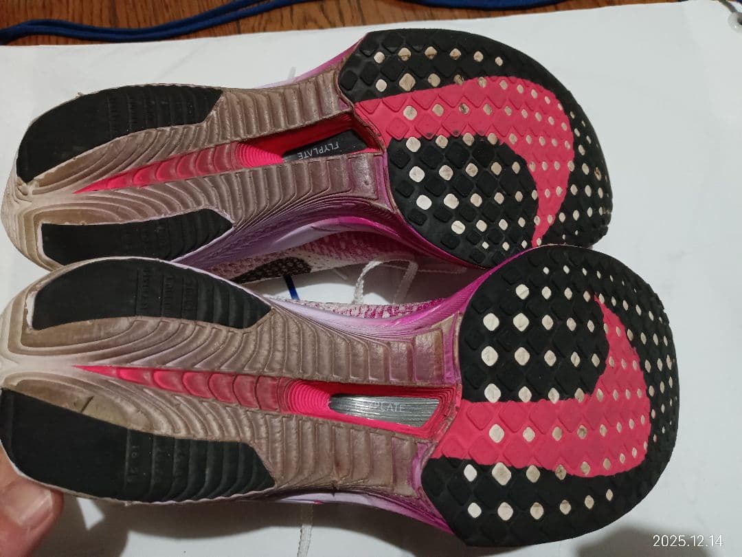 Nike ZoomX vaporfly 3　25.5cm